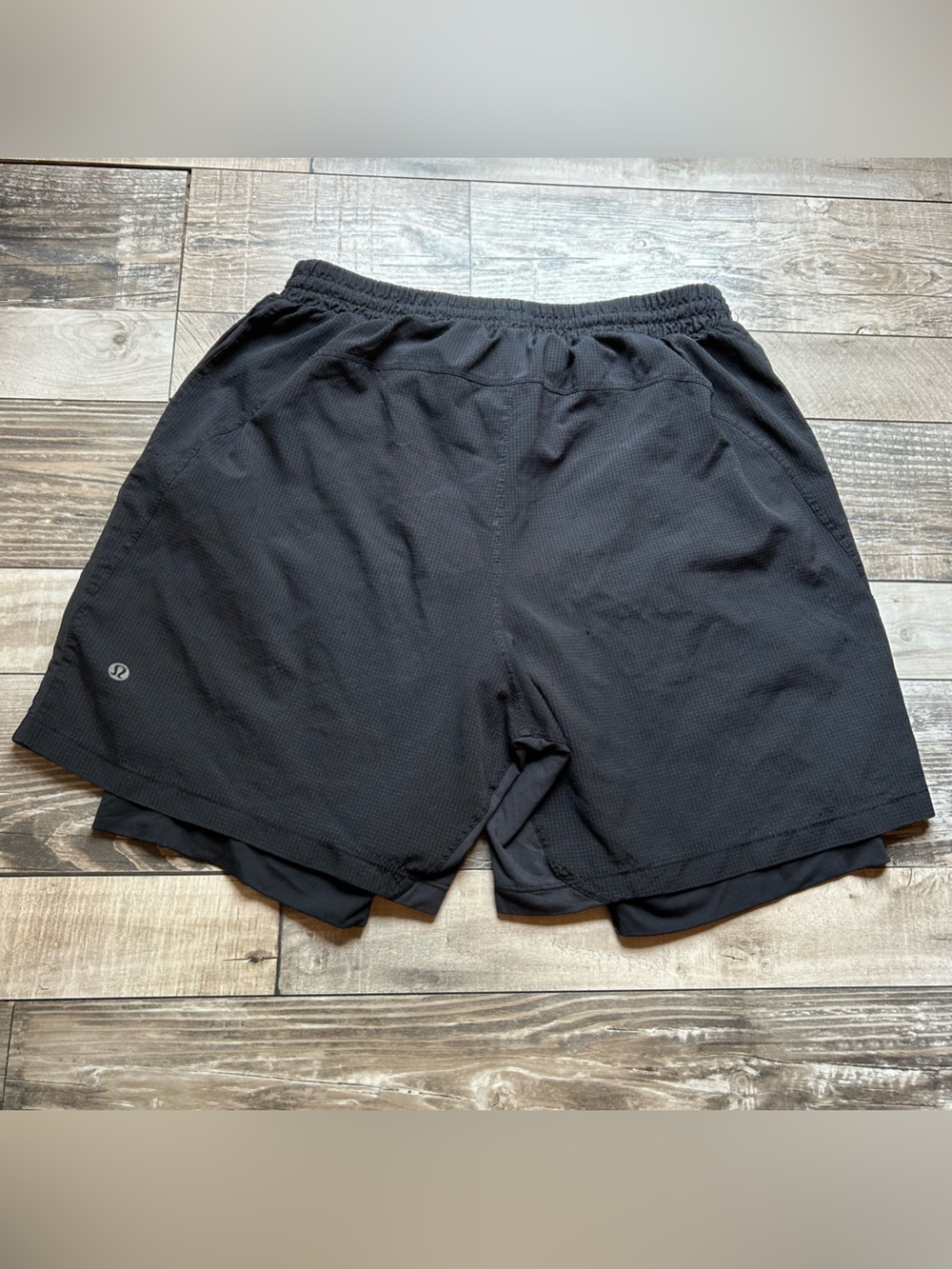 lululemon athletica Men’s Black Athletic Running Shorts